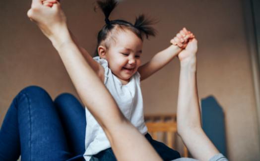 Garantire la sicurezza dei bambini con le protezioni per finestre: Guida per i genitori